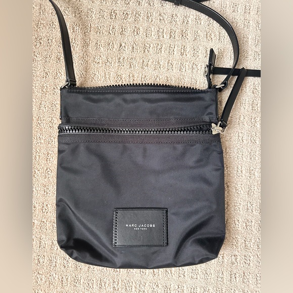 NWOT Marc Jacobs Biker Black Nylon East West Zip Crossbody Bag